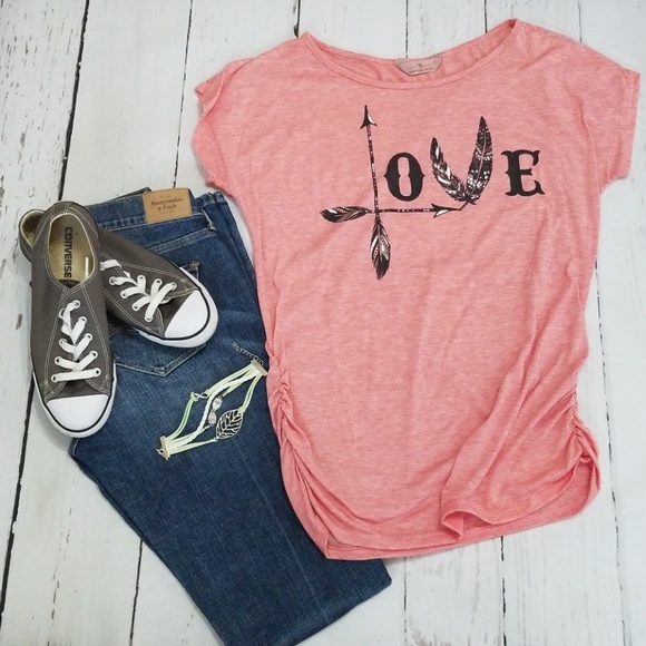 SJS Tops - Feather & Arrow  Love Tee
